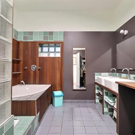The Loft A Bright With A Distinctive Design * リヨン